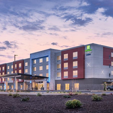 Holiday Inn Express & Suites Salem North - Keizer By Ihg Exterior photo