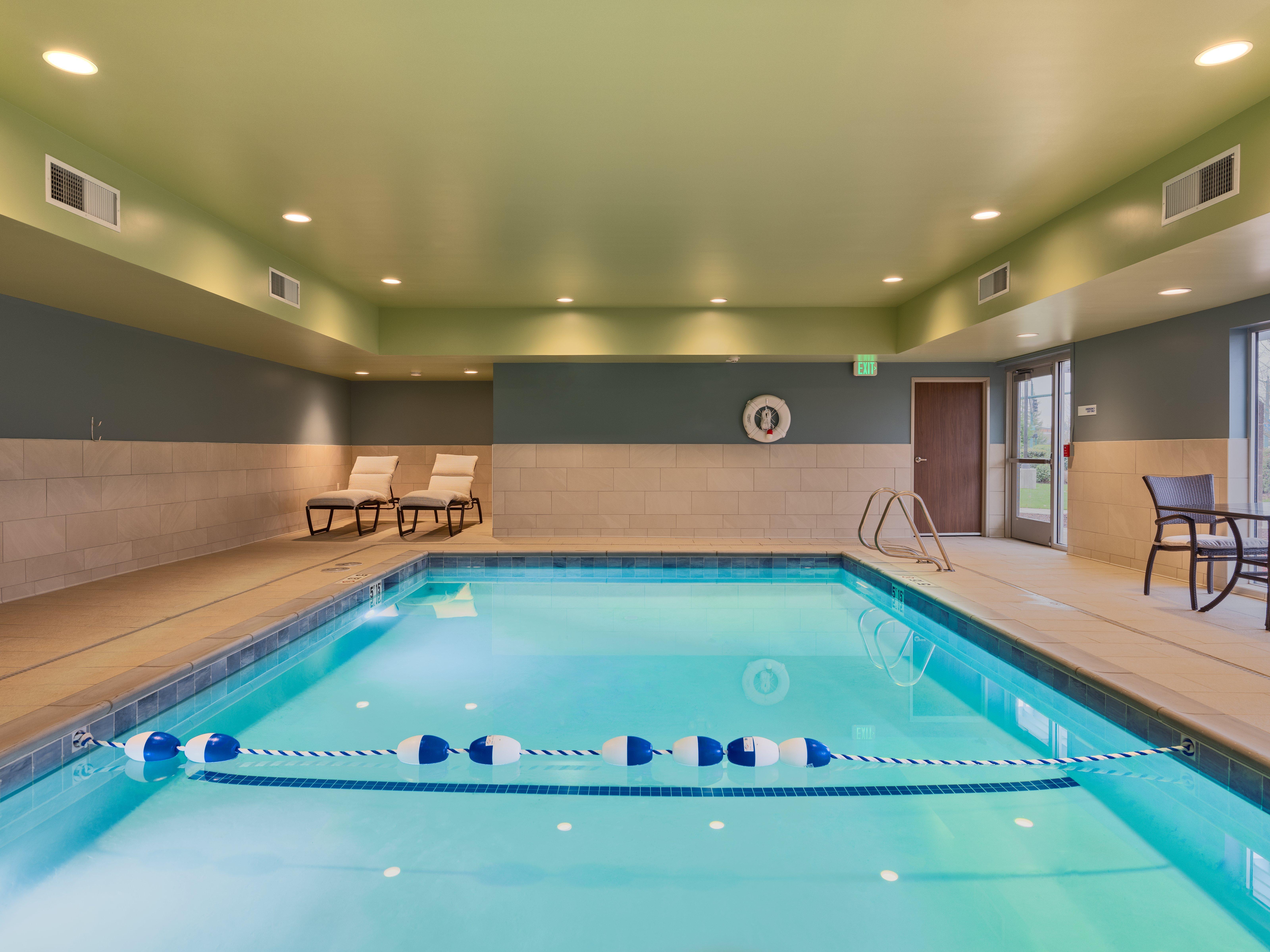 Holiday Inn Express & Suites Salem North - Keizer By Ihg Exterior photo